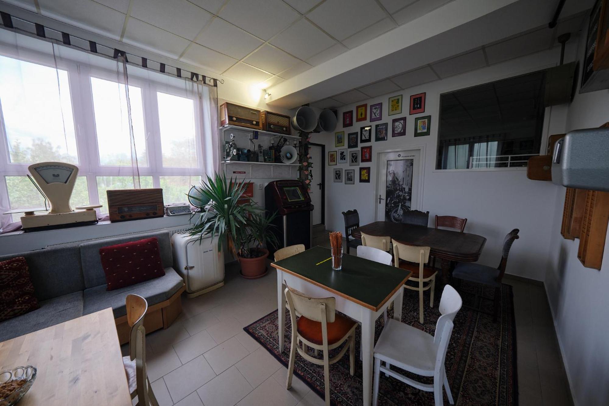 Hostel Doupe Humpolec Esterno foto