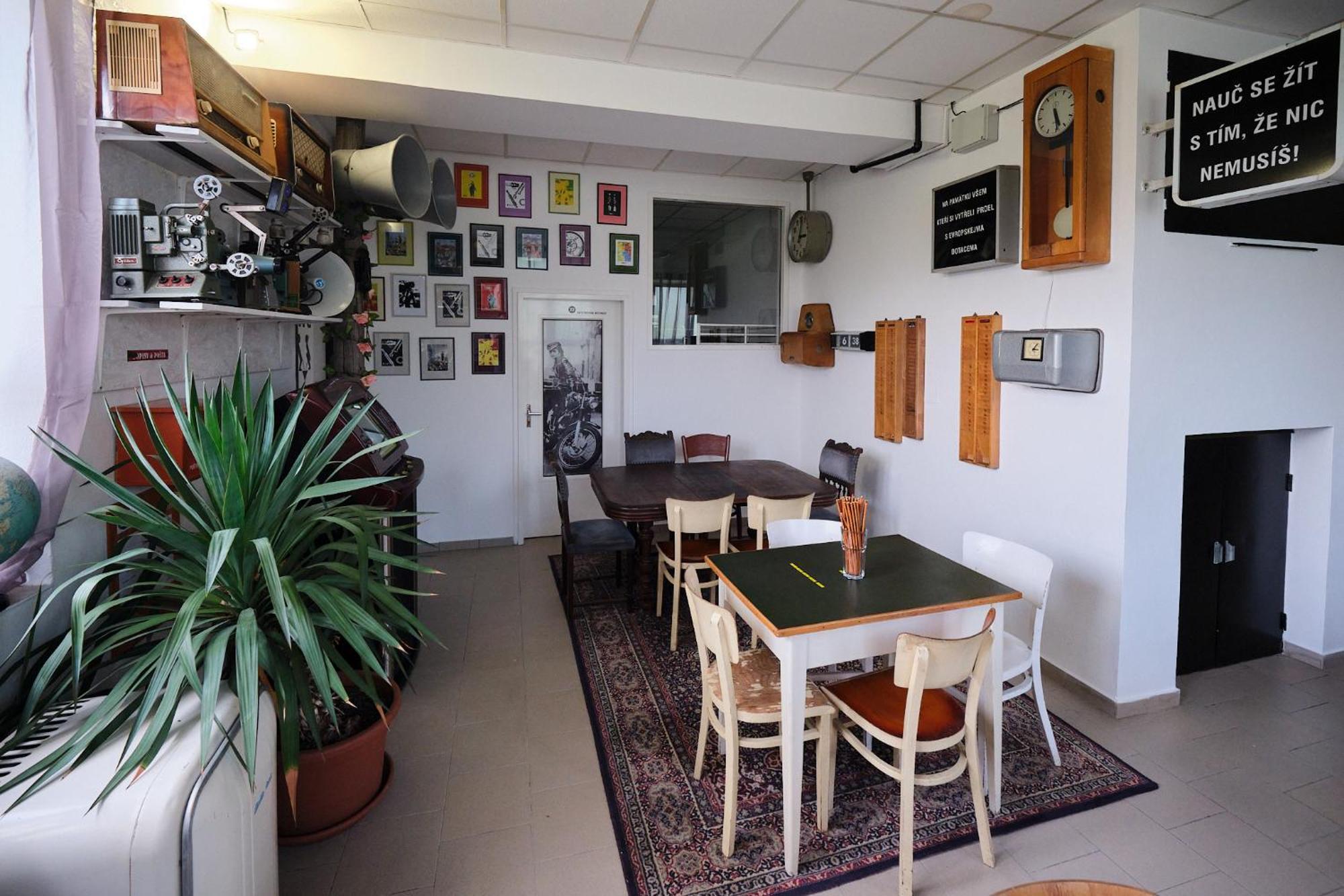 Hostel Doupe Humpolec Esterno foto